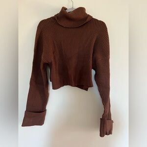 Cropped Turtle Neck Sweater w/ Oversized Sleeves
